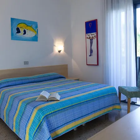 Elvia 3* Lignano Sabbiadoro
